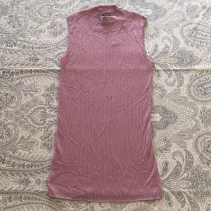 Ann Taylor NWT!! 100% merino wool, sleeveless top!